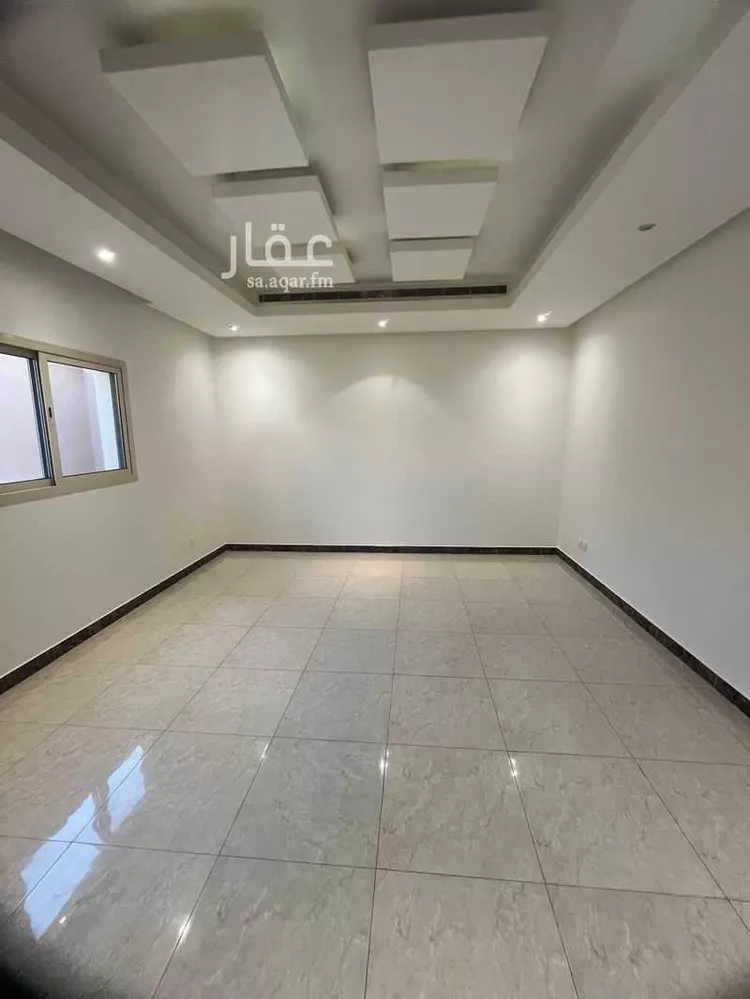 فيلا للإيجار في شارع النعمان بن ثابت, حي المعذر الشمالي, مدينة الرياض, منطقة الرياض صورة 2