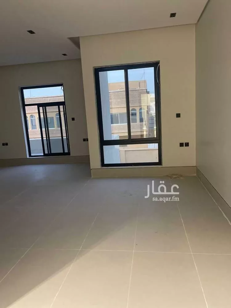 فيلا للبيع في شارع عويمر بن أبي عدي, حي الأندلس, مدينة الرياض, منطقة الرياض صورة 5