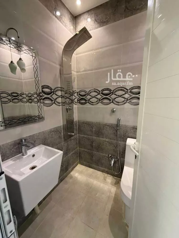 فيلا للإيجار في شارع رقم 392, حي النرجس, مدينة الرياض, منطقة الرياض 9