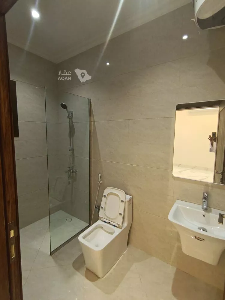 Floor for Rent in Riyadh An Narjis 2