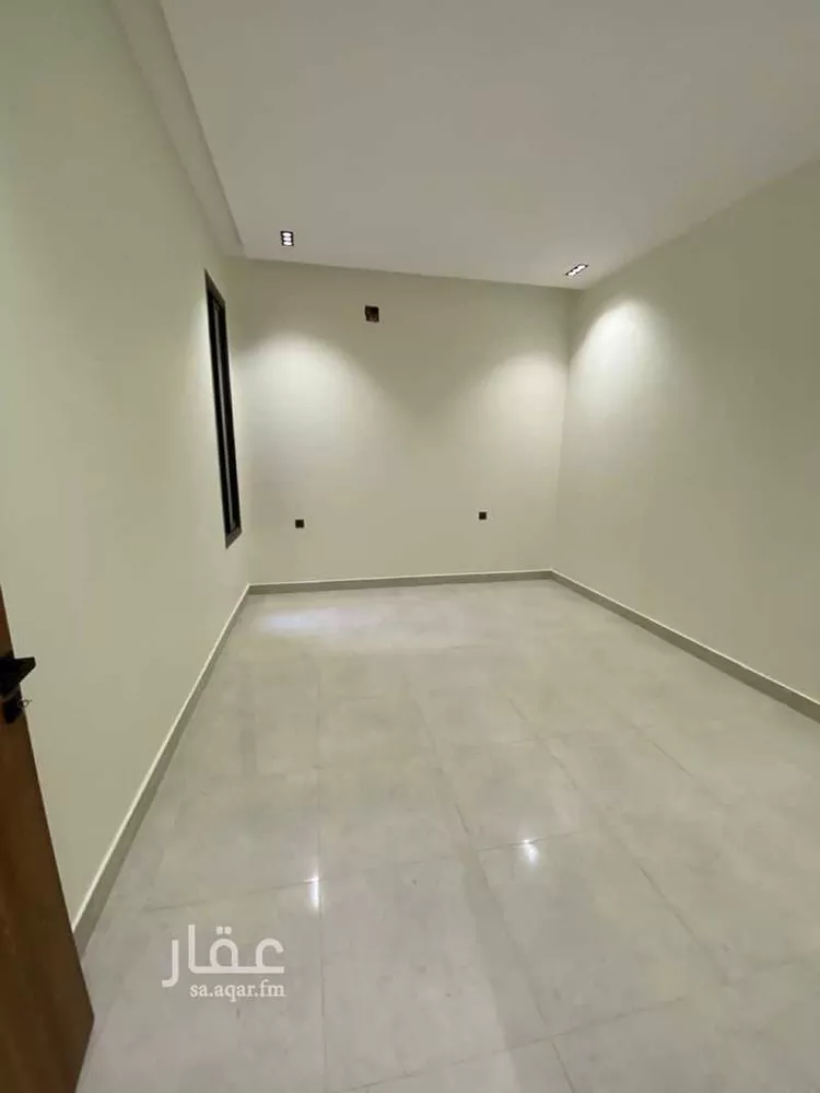 Floor for Sale in Riyadh Tuwaiq 6