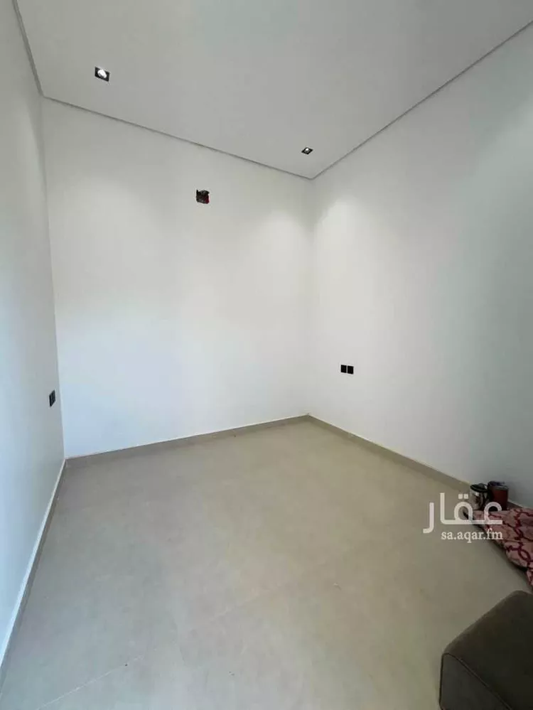 Floor for Sale in Riyadh Al Hazm صورة 2
