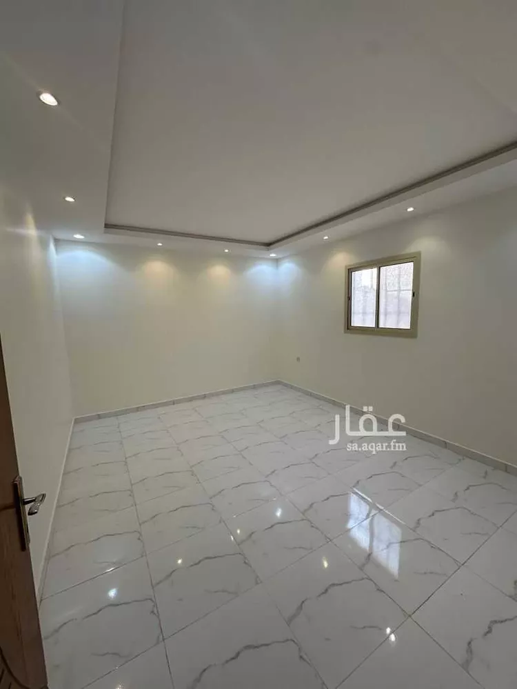 شقة للإيجار في شارع عبدالله بن سويدة ، حي المعيزيلة ، الرياض ، منطقة الرياض