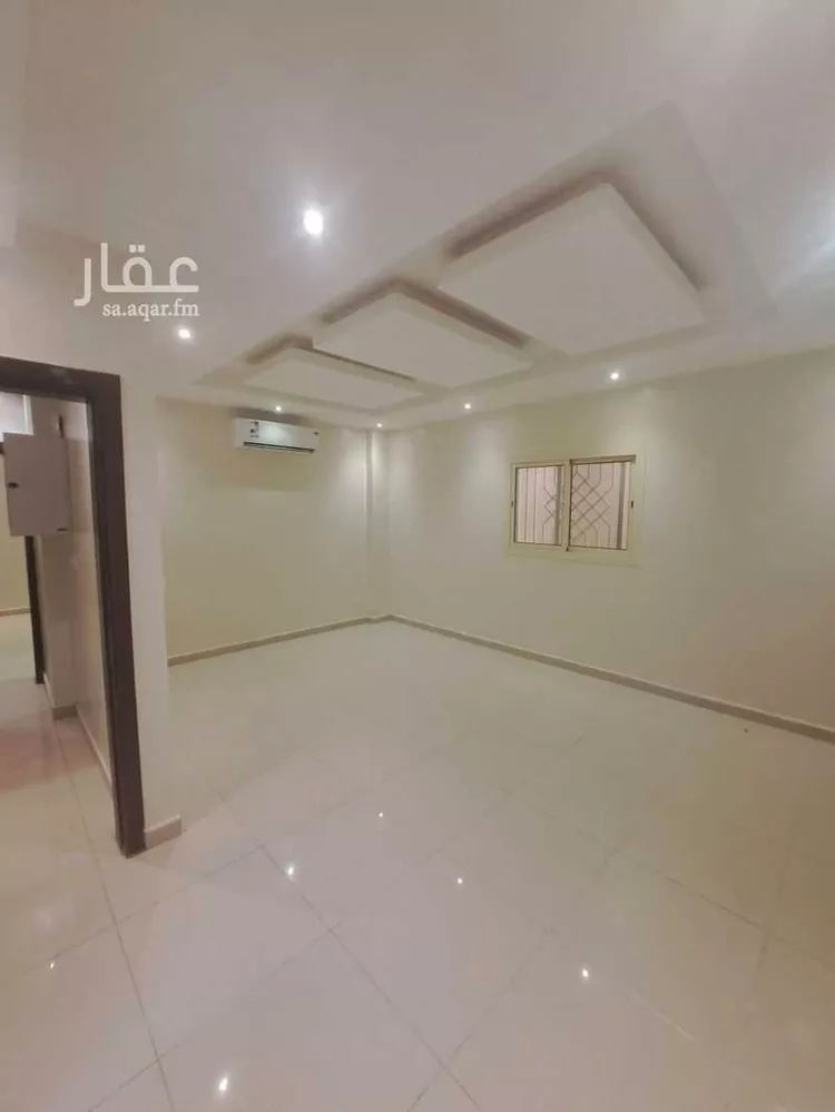 شقة للإيجار في شارع شارع 18 هـ, حي الشاطئ, مدينة جازان, منطقة جازان