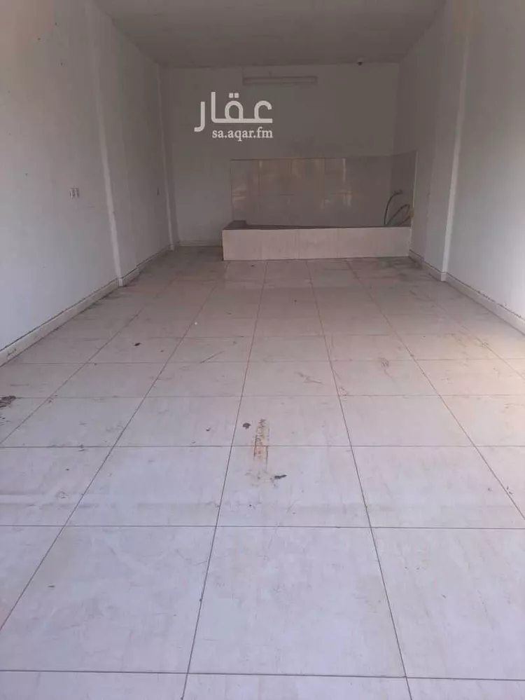 مكتب تجاري للإيجار في شارع شارع الامام احمد بن حنبل, حي المحمدية 2, مدينة جازان, منطقة جازان صورة 2