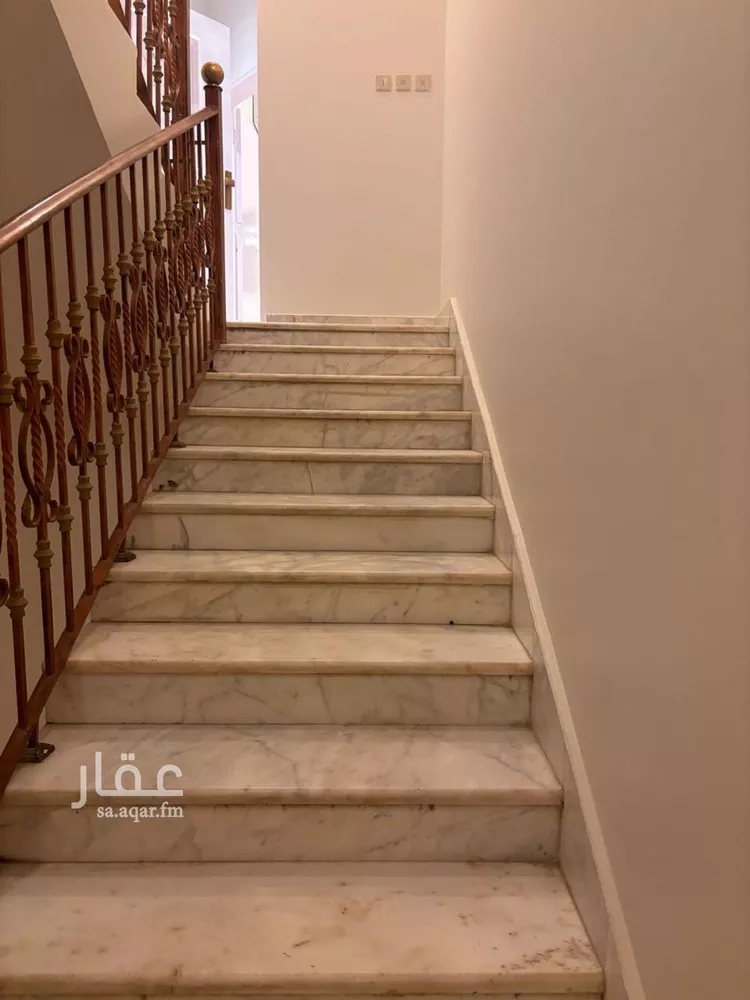 دور للإيجار في شارع الرشدية, حي الملقا, مدينة الرياض, منطقة الرياض صورة 3