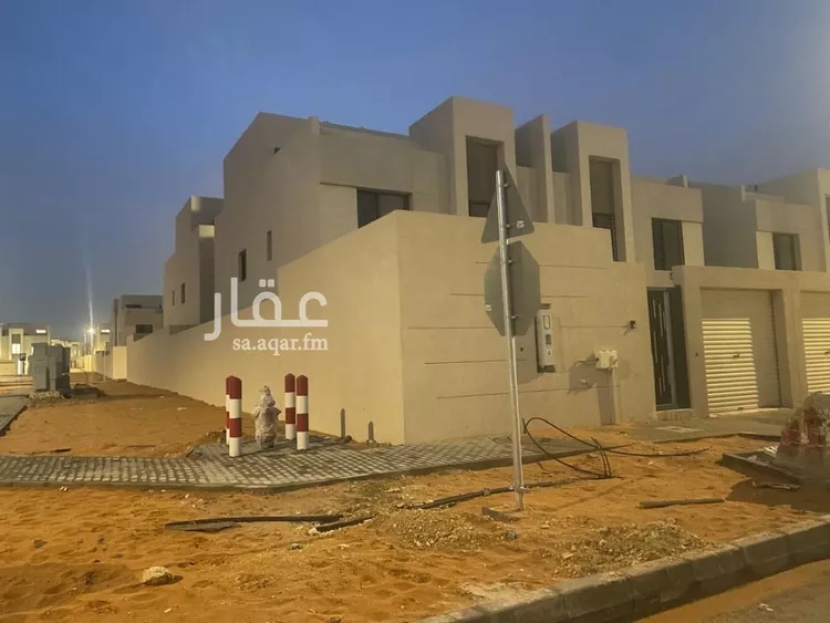 فيلا للإيجار في حي مطار الملك خالد الدولي, مدينة الرياض, منطقة الرياض