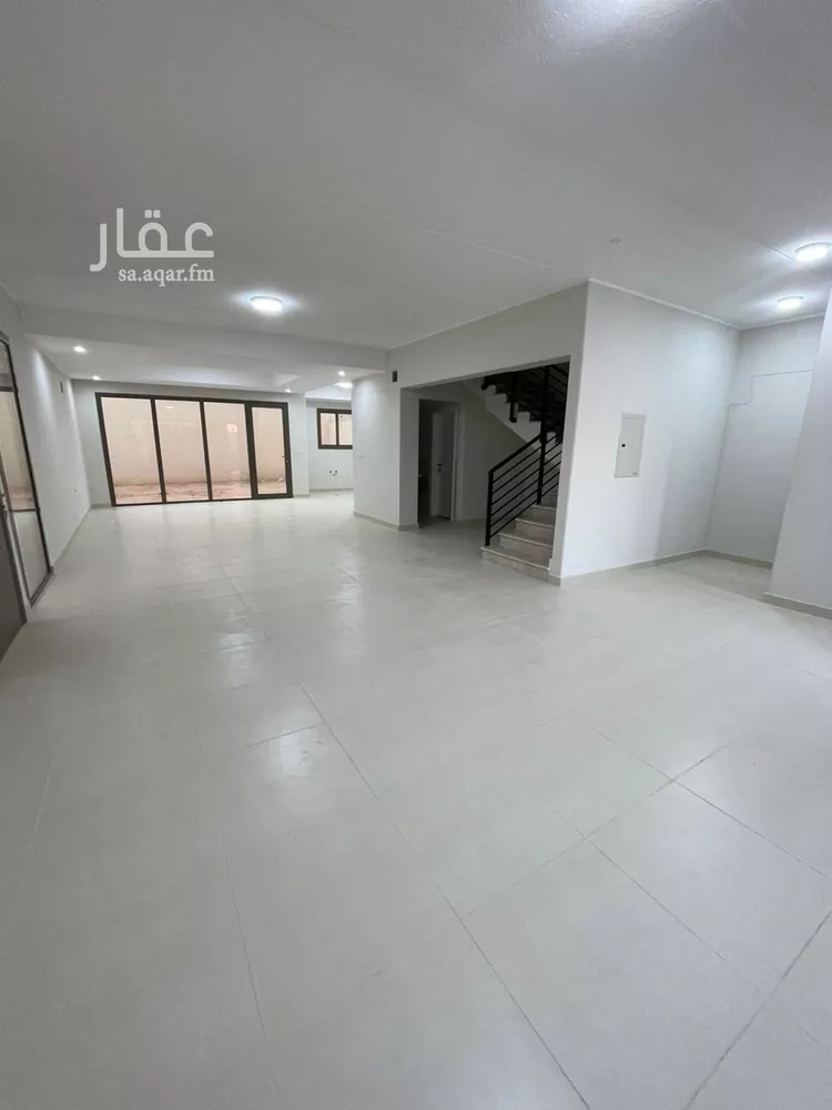 فيلا للإيجار في حي مطار الملك خالد الدولي, مدينة الرياض, منطقة الرياض صورة 3