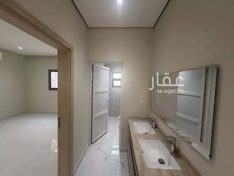 فيلا للإيجار في شارع عبدالرحمن بن داود, حي الروضة, مدينة الرياض, منطقة الرياض 22