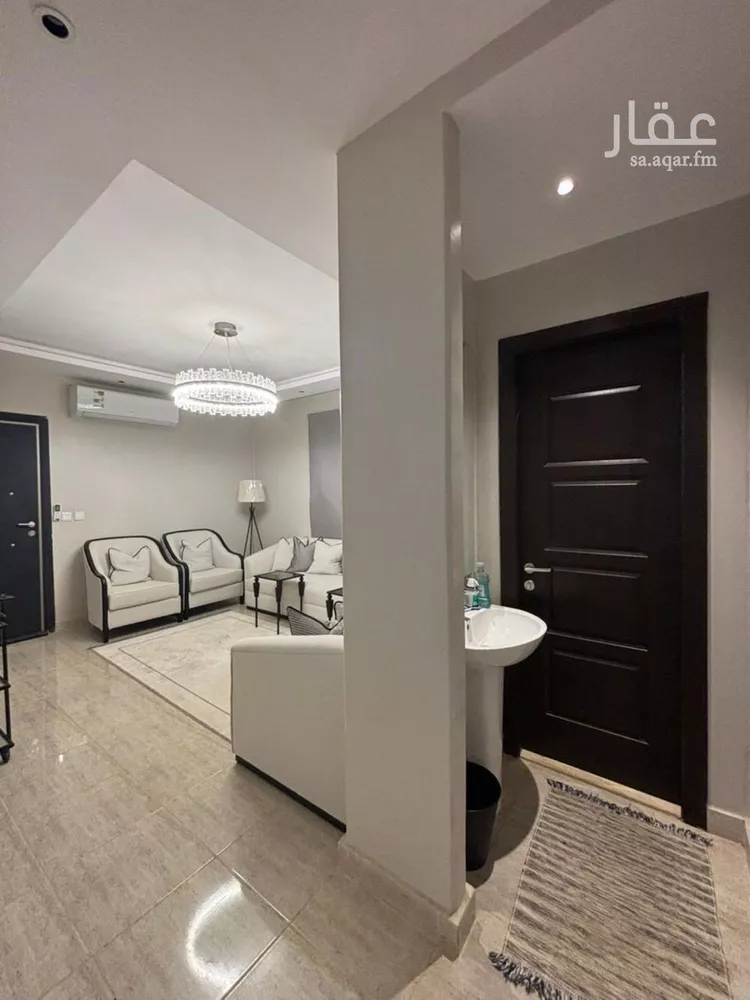 فيلا للإيجار في شارع طلحة العلثي, حي مطار الملك خالد الدولي, مدينة الرياض, منطقة الرياض صورة 5