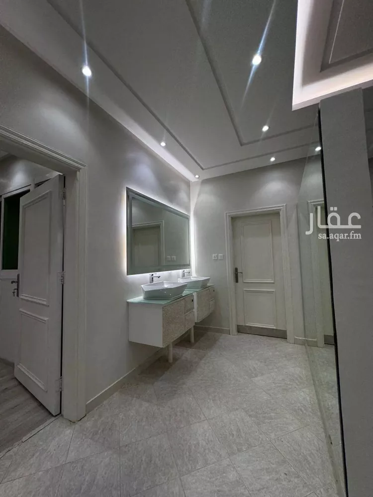 فيلا للإيجار في شارع إبراهيم الجيلي, حي حطين, مدينة الرياض, منطقة الرياض صورة 5