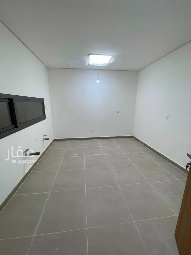 فيلا للإيجار في شارع المختص البدري, حي مطار الملك خالد الدولي, مدينة الرياض, منطقة الرياض 14