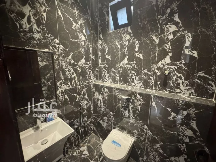 فيلا للبيع في شارع أحمد الرمادي, حي الرمال, مدينة الرياض, منطقة الرياض صورة 3