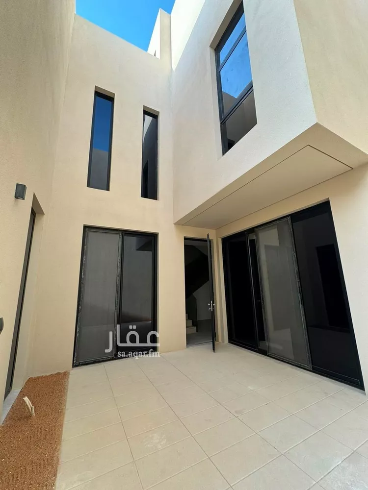 فيلا للإيجار في شارع رقم 1029, حي سدرة, مدينة الرياض, منطقة الرياض 24