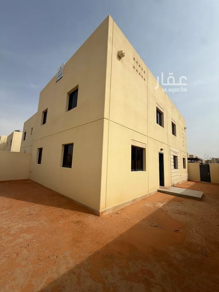 Villa for Sale in Riyadh Al Munsiyah 11