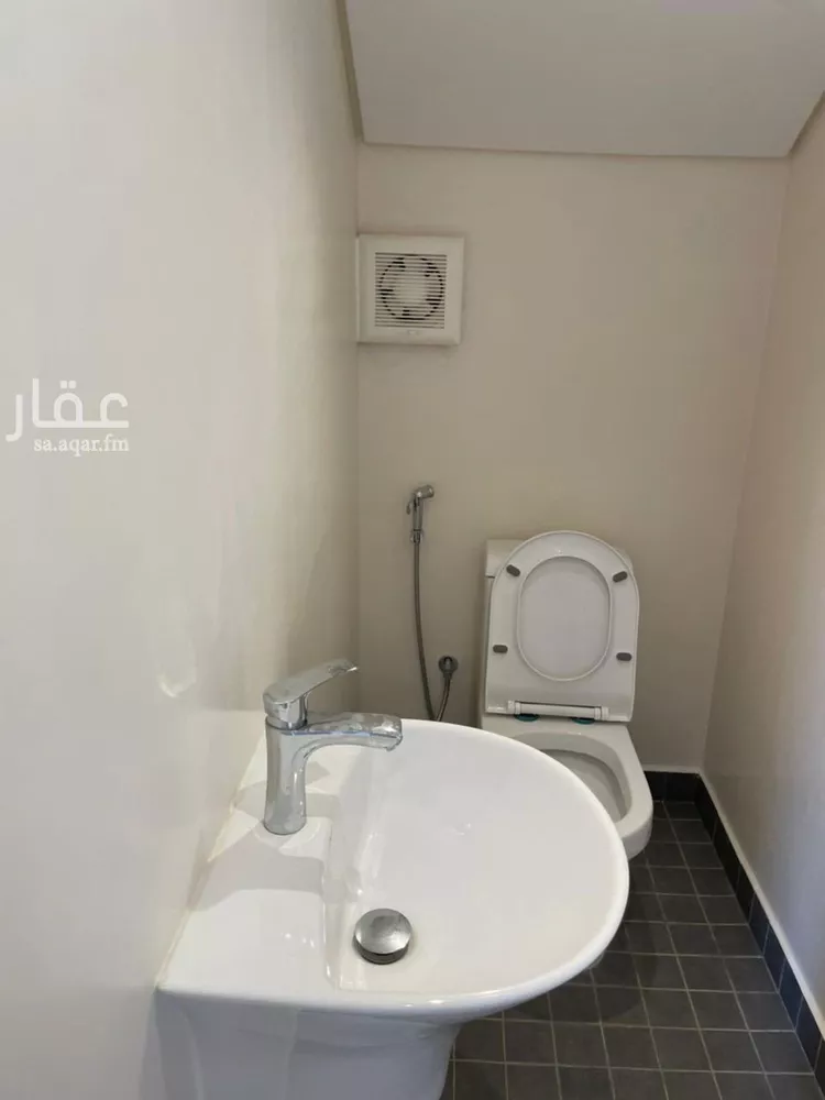 فيلا للإيجار في حي الفاروق, مدينة الرياض, منطقة الرياض 24