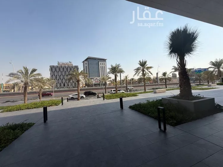 مكتب تجاري للإيجار في شارع الملك عبدالله ابن عبدالعزيز سعود الفرعي, حي النزهة, مدينة الرياض, منطقة الرياض 9
