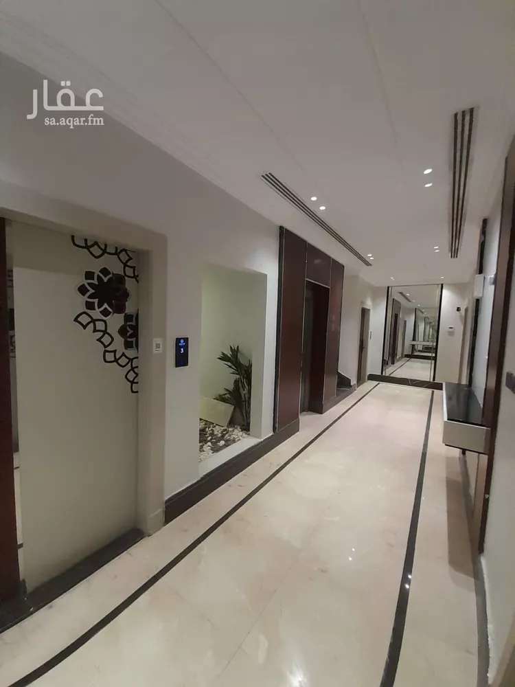 شقة للبيع في شارع محمد بن عبدالعزيز العجاجي, حي القيروان, مدينة الرياض, منطقة الرياض 7