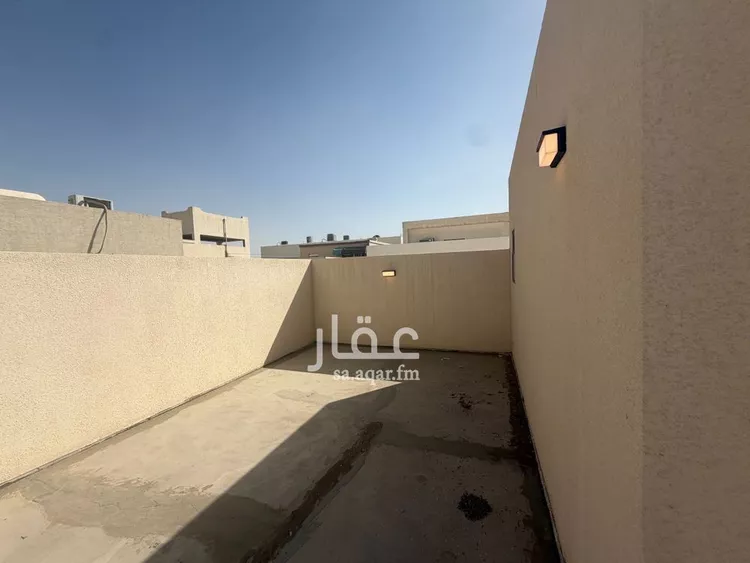 فيلا للإيجار في شارع عبدالرحمن بن داود, حي الروضة, مدينة الرياض, منطقة الرياض 15