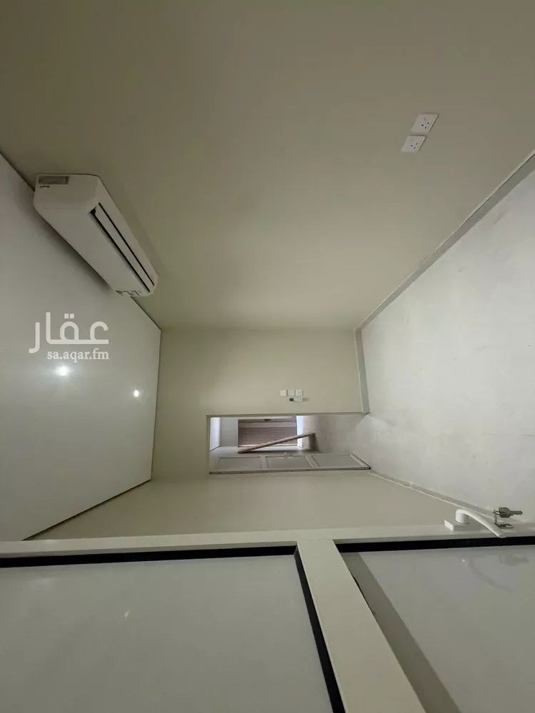 فيلا للإيجار في شارع عبدالرحمن بن داود, حي الروضة, مدينة الرياض, منطقة الرياض 26