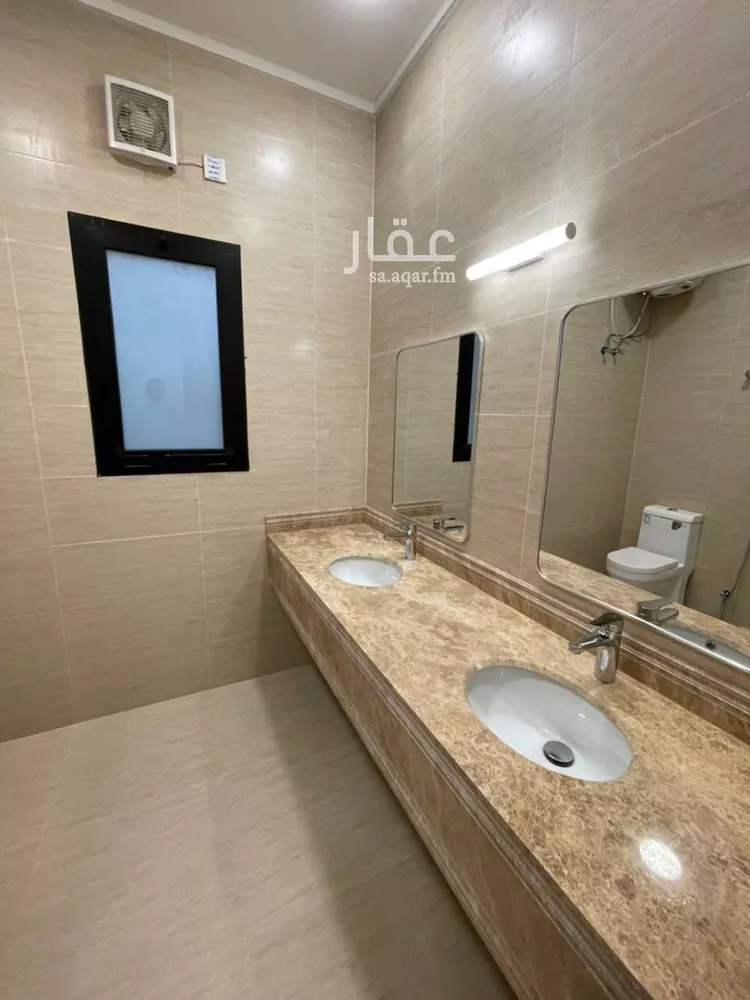 فيلا للإيجار في حي مطار الملك خالد الدولي, مدينة الرياض, منطقة الرياض 8
