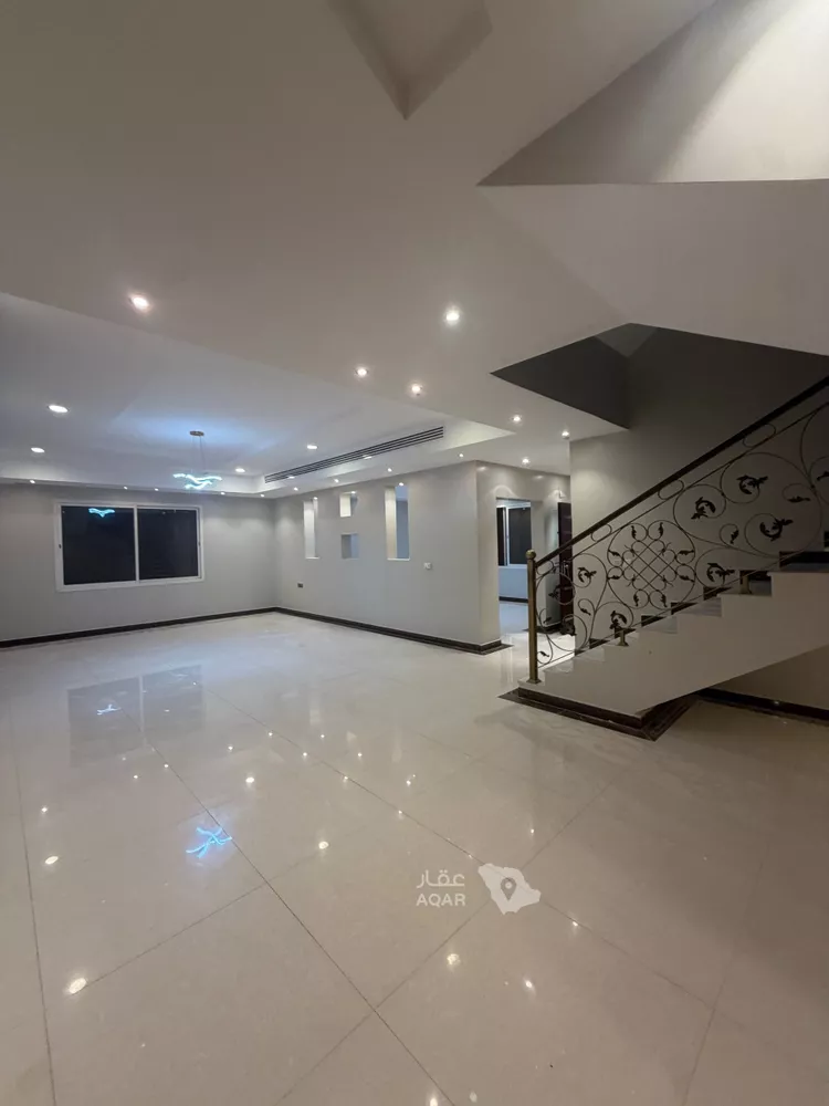 Villa for Sale in Riyadh As Sahafah 15