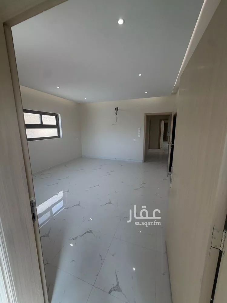 فيلا للإيجار في شارع عبدالرحمن بن داود, حي الروضة, مدينة الرياض, منطقة الرياض 10