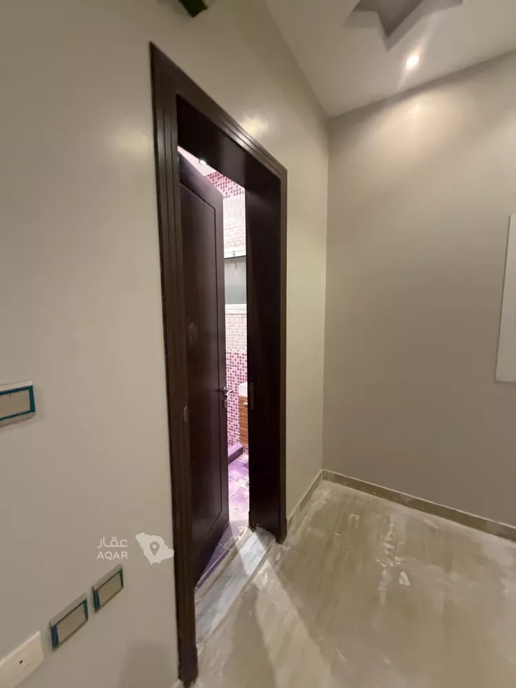 Villa for Sale in Riyadh As Sahafah 17