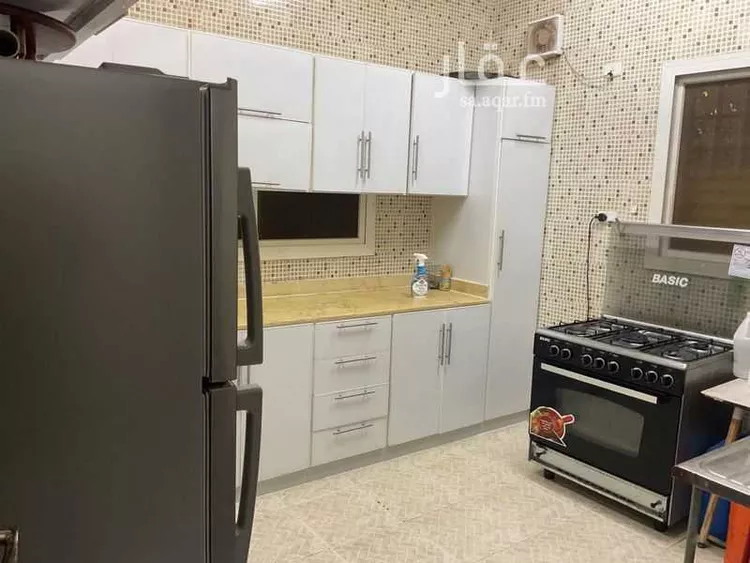 شقة للإيجار في شارع أبي محمد القاسم ، حي القادسية الثاني ، تبوك ، منطقة تبوك