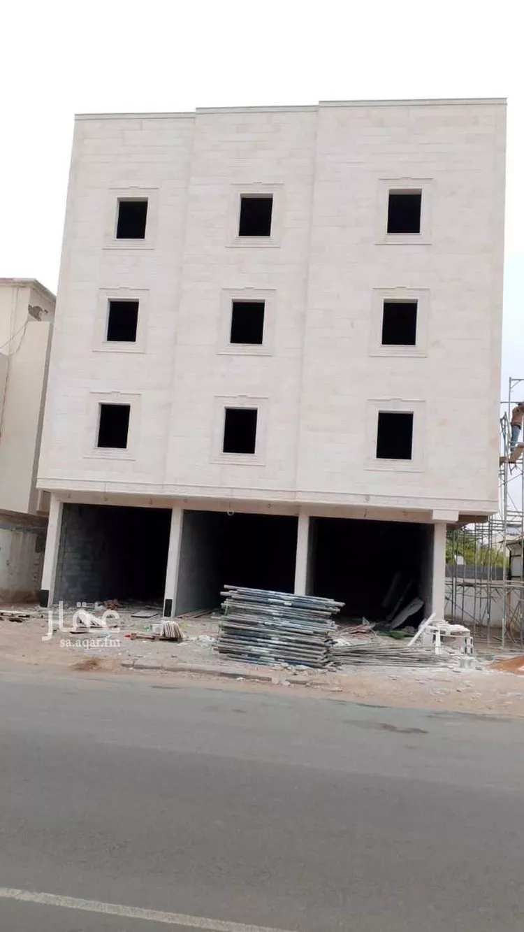 عمارة للإيجار في شارع عمير بن عوف, حي الدفاع, مدينة المدينه المنوره, منطقة المدينة المنورة