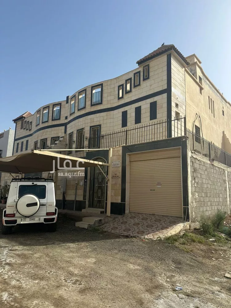 فيلا للإيجار في شارع معاوية العليمي, حي الياقوت, مدينة جدة, منطقة مكة المكرمة