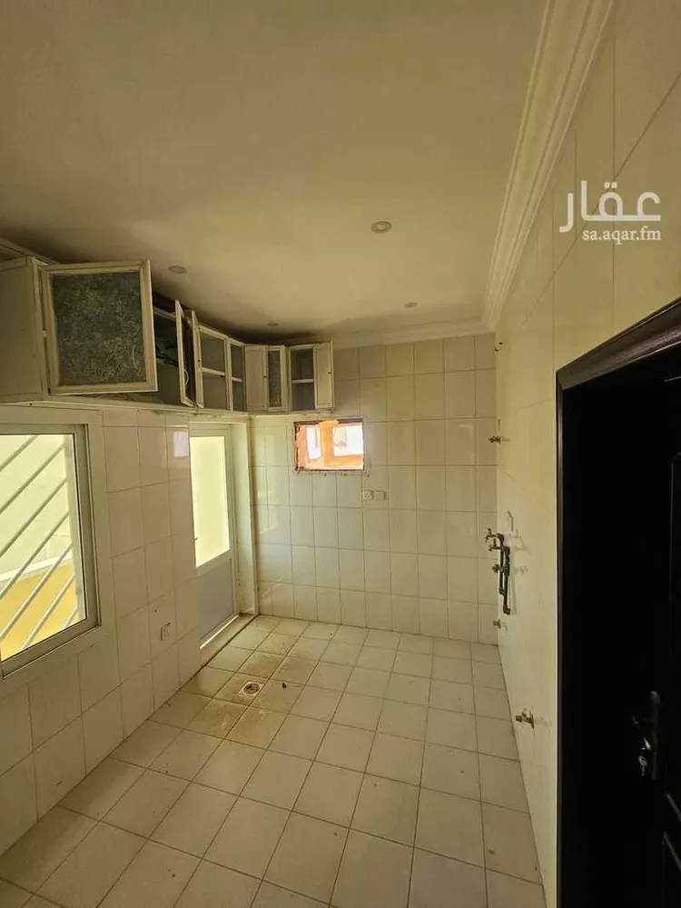 فيلا للبيع في شارع النباجي, حي الشراع, مدينة جدة, منطقة مكة المكرمة صورة 3