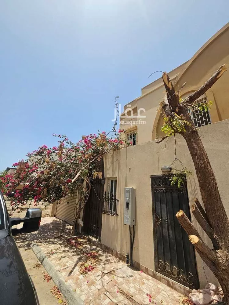 فيلا للبيع في شارع النباجي, حي الشراع, مدينة جدة, منطقة مكة المكرمة