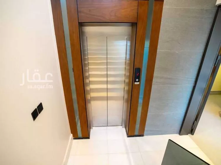 دور للبيع في شارع هشام بن هبيرة, حي عليشة, مدينة الرياض, منطقة الرياض 7