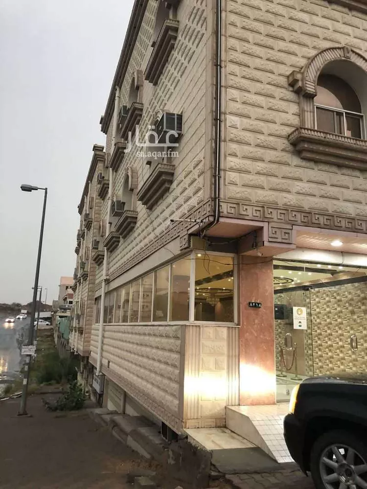 عمارة للبيع في شارع 5539452, حي القيم الأعلى, مدينة الطائف, منطقة مكة المكرمة 7