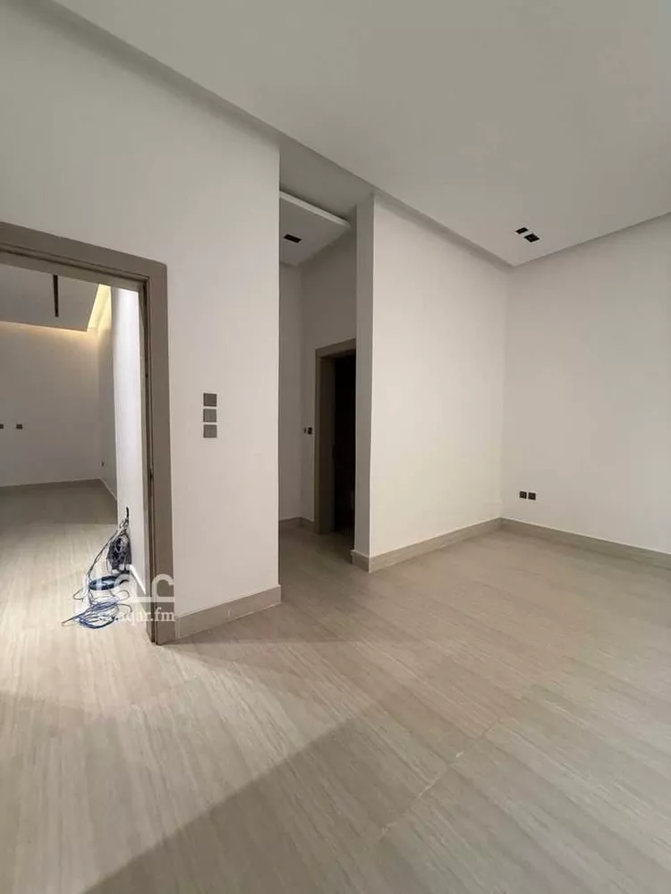 دور للبيع في شارع حسن علي الرفاعي, حي غرناطة, مدينة الرياض, منطقة الرياض 8