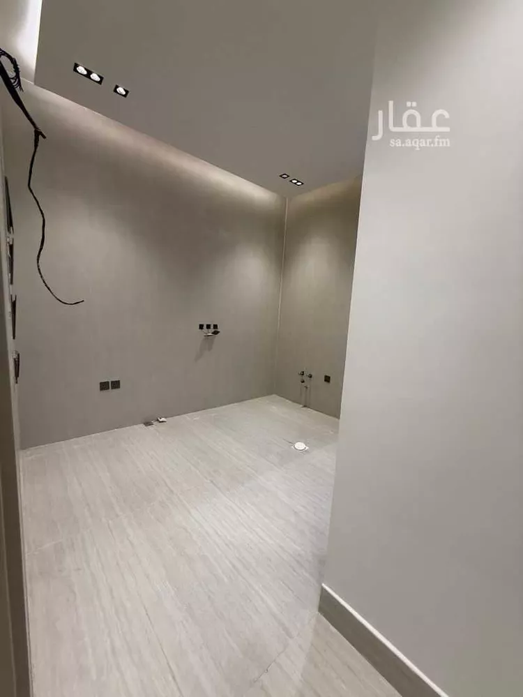 Floor for Sale in Riyadh Ghirnatah صورة 5