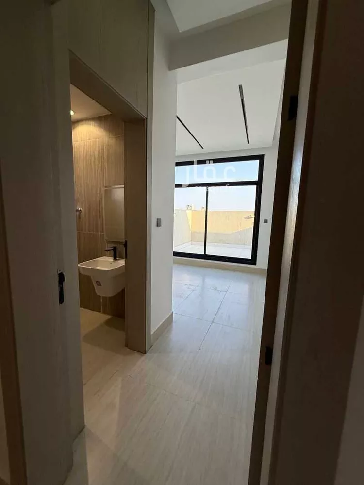 Floor for Sale in Riyadh Ghirnatah صورة 3