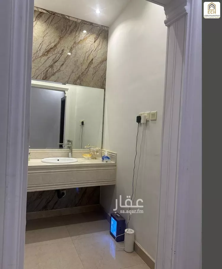فيلا للبيع في شارع الفريش, حي الوادي, مدينة الرياض, منطقة الرياض صورة 5