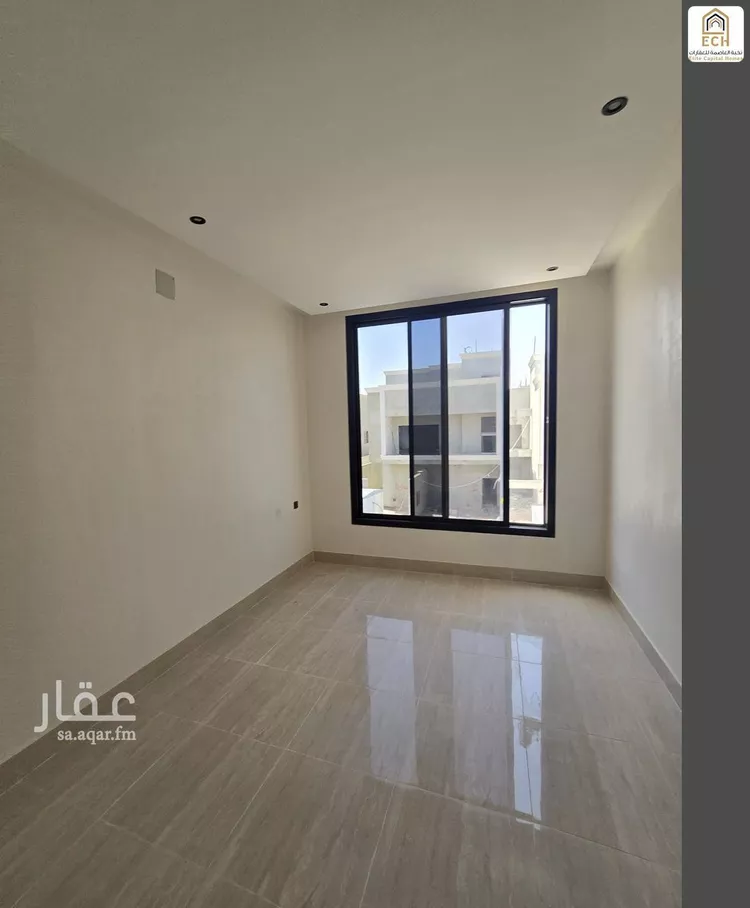 فيلا للبيع في شارع طريف بن عبدالله, حي الرمال, مدينة الرياض, منطقة الرياض 1 صورة