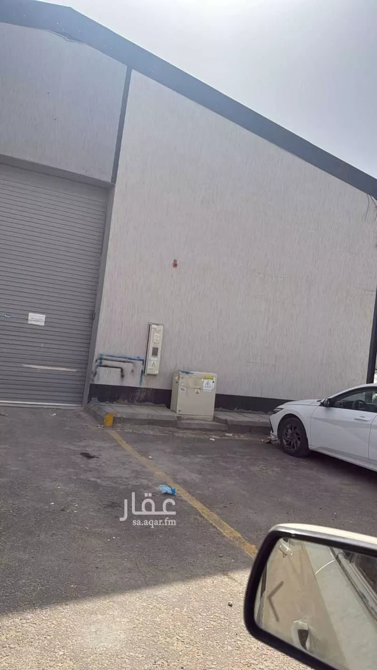 مستودع للإيجار في شارع عمر عبدالرحمن حديث, حي الرمال, مدينة الرياض, منطقة الرياض