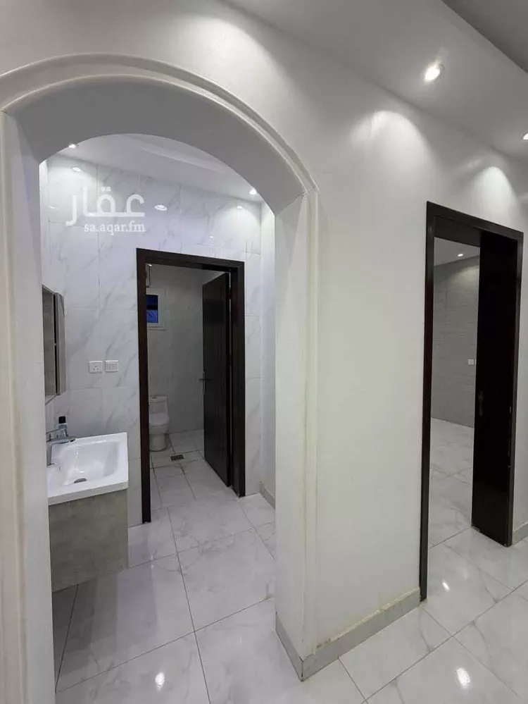 فيلا للإيجار في شارع جبير القرشي, حي الوفاء, مدينة جدة, منطقة مكة المكرمة صورة 4
