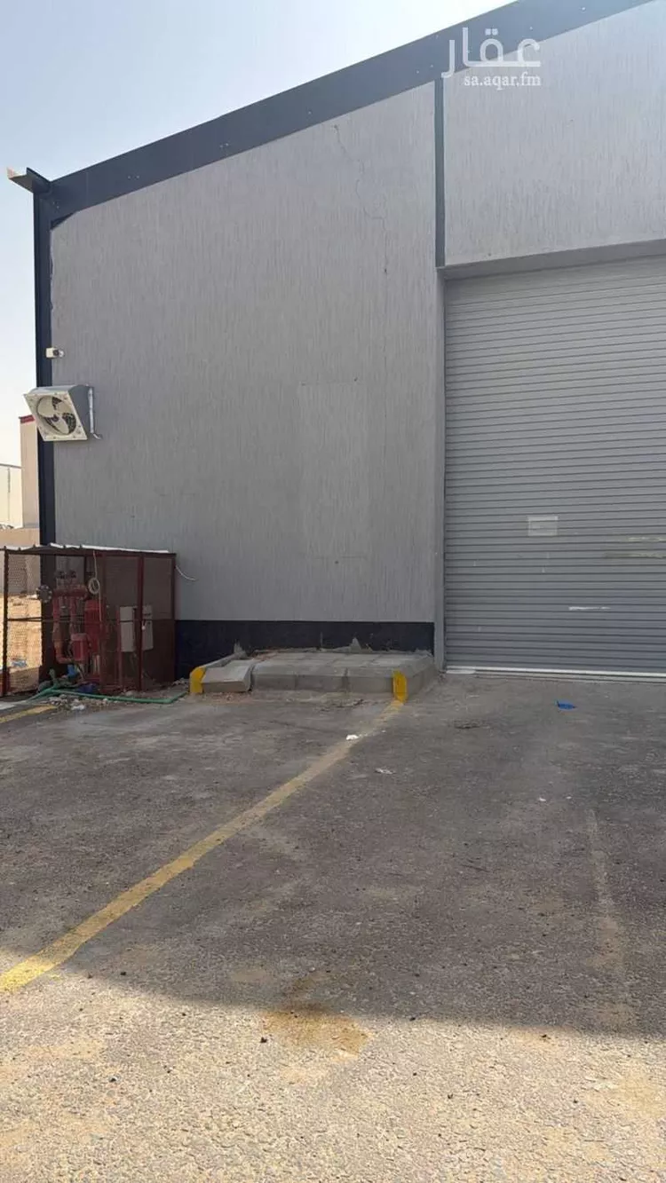 مستودع للإيجار في شارع عمر عبدالرحمن حديث, حي الرمال, مدينة الرياض, منطقة الرياض صورة 2