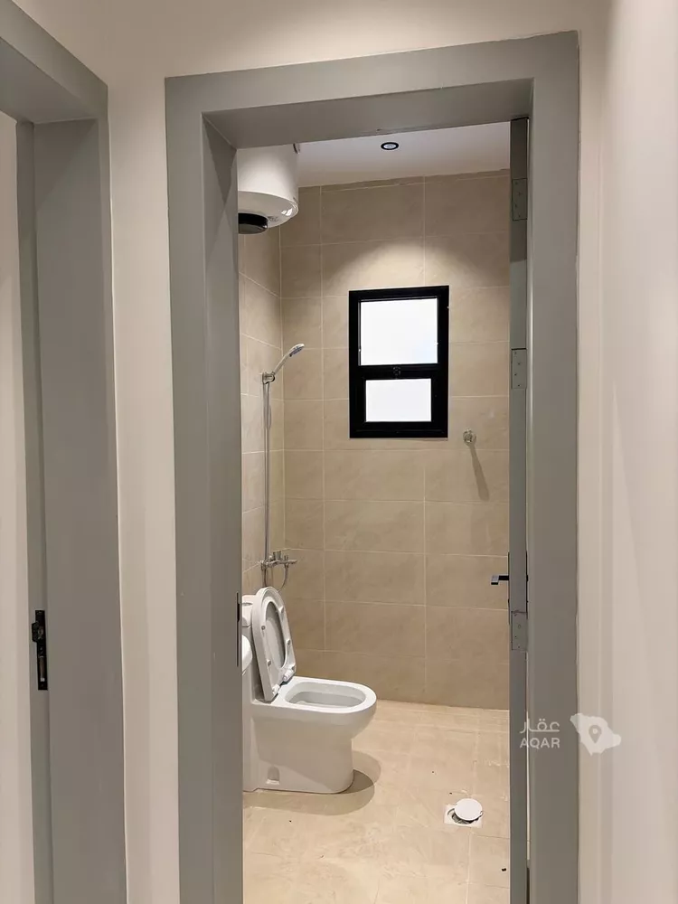عمارة للبيع في شارع جبل الحسي, حي القادسية, مدينة الرياض, منطقة الرياض 16