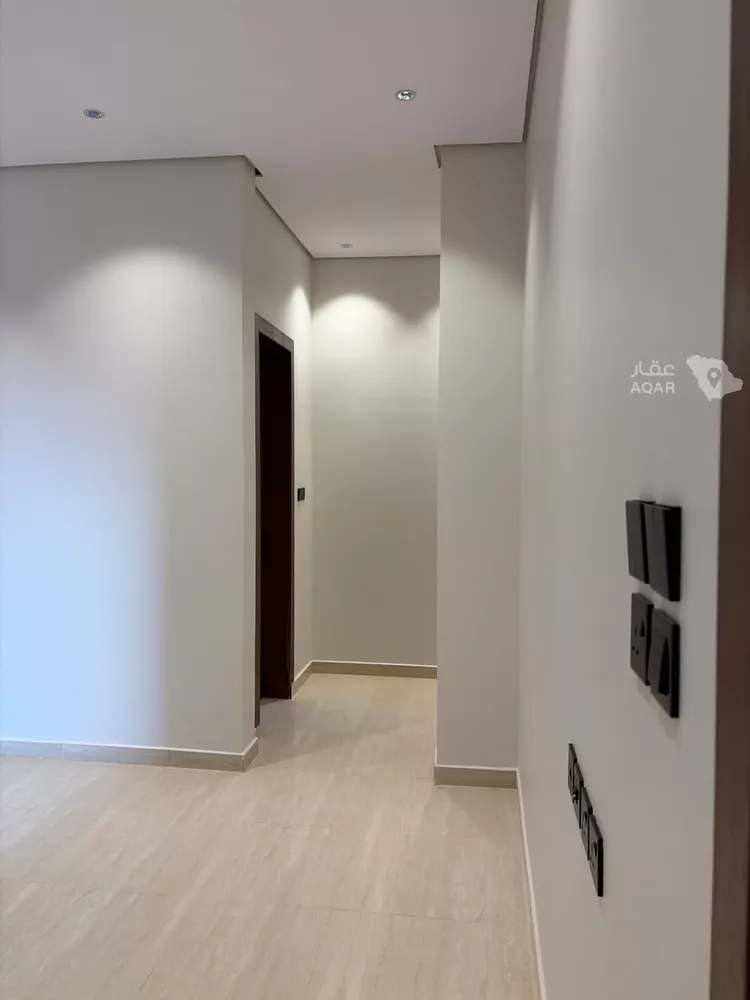 دور للبيع في شارع ابي العطاء, حي المعيزيلة, مدينة الرياض, منطقة الرياض 22