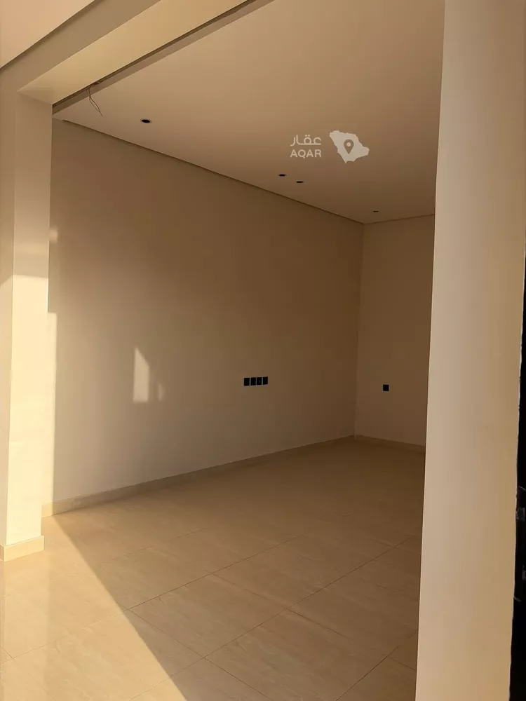 دور للبيع في شارع ابي العطاء, حي المعيزيلة, مدينة الرياض, منطقة الرياض 6