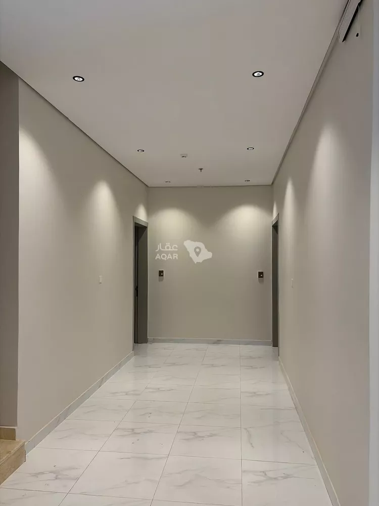 عمارة للبيع في شارع جبل الحسي, حي القادسية, مدينة الرياض, منطقة الرياض 6