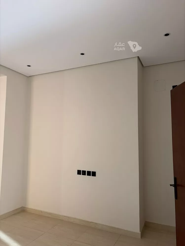 دور للبيع في شارع ابي العطاء, حي المعيزيلة, مدينة الرياض, منطقة الرياض 11
