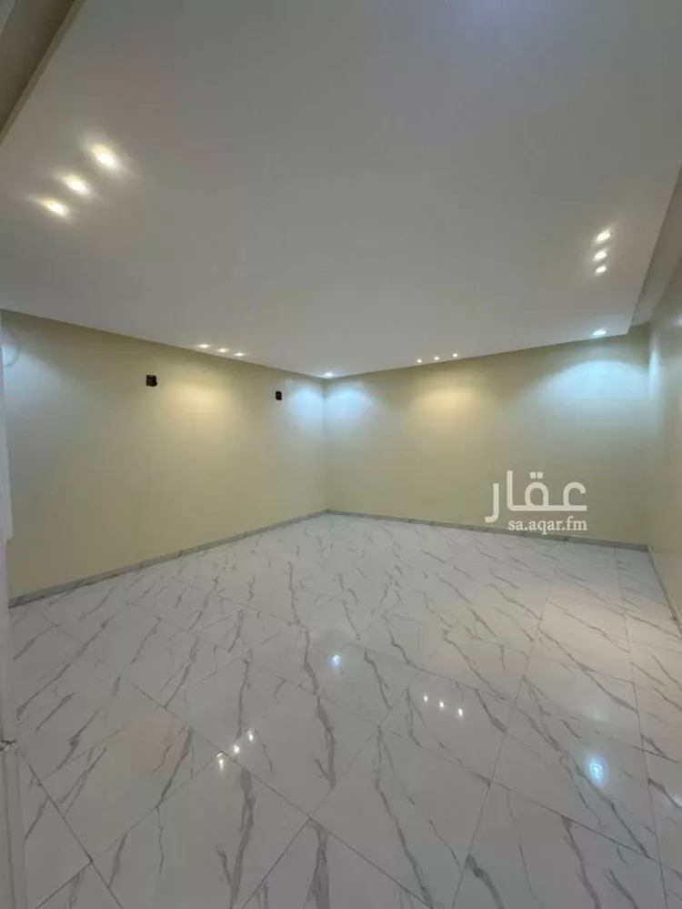 فيلا للإيجار في شارع الزهو, حي الندوة, مدينة الرياض, منطقة الرياض صورة 4