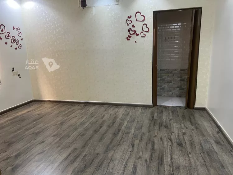 Floor for Rent in Riyadh As Saadah 14